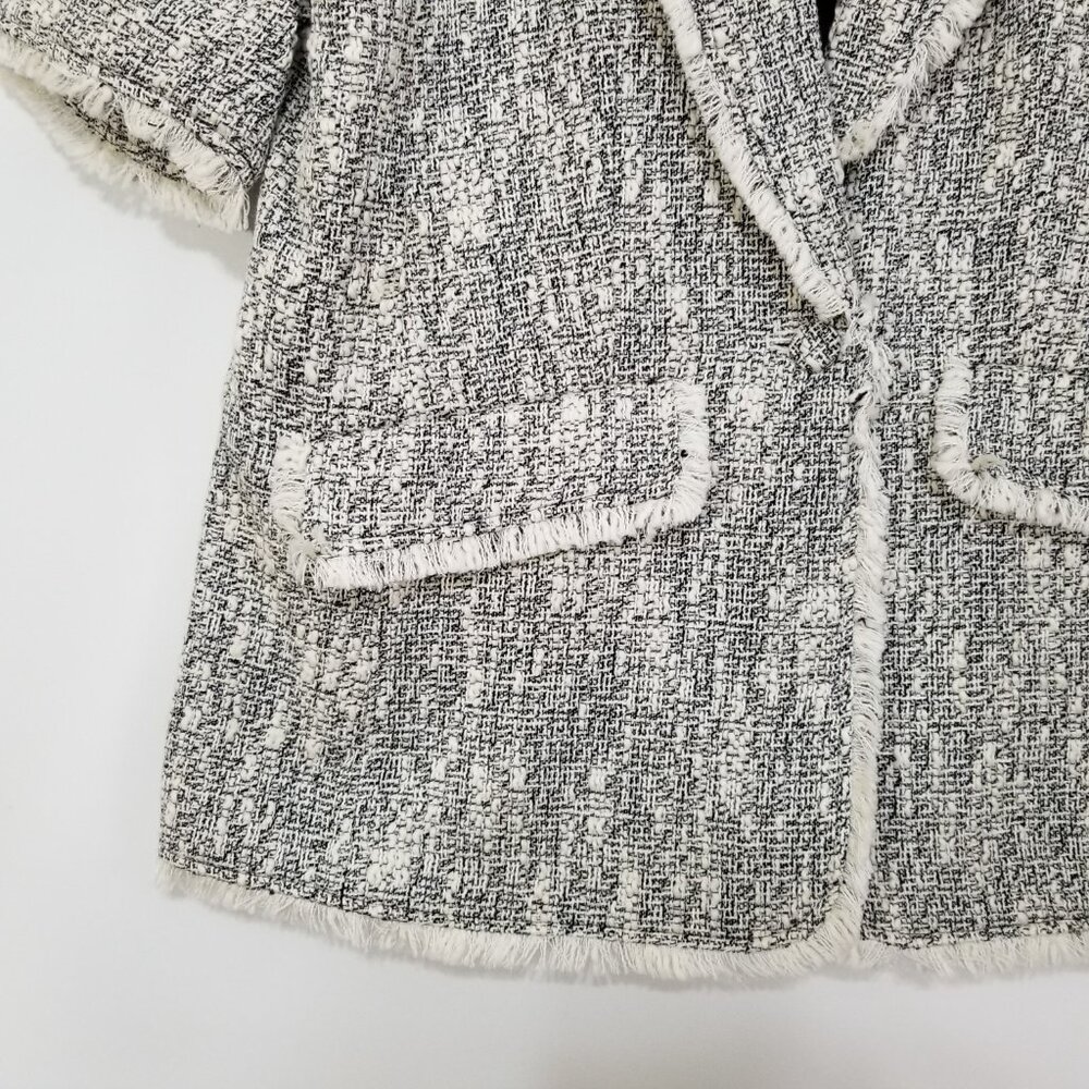 NWT Cinq à Sept Erin Fringed Boucle Tweed Blazer Jacket Black/Ivory Size 8 $425 - Picture 10 of 17